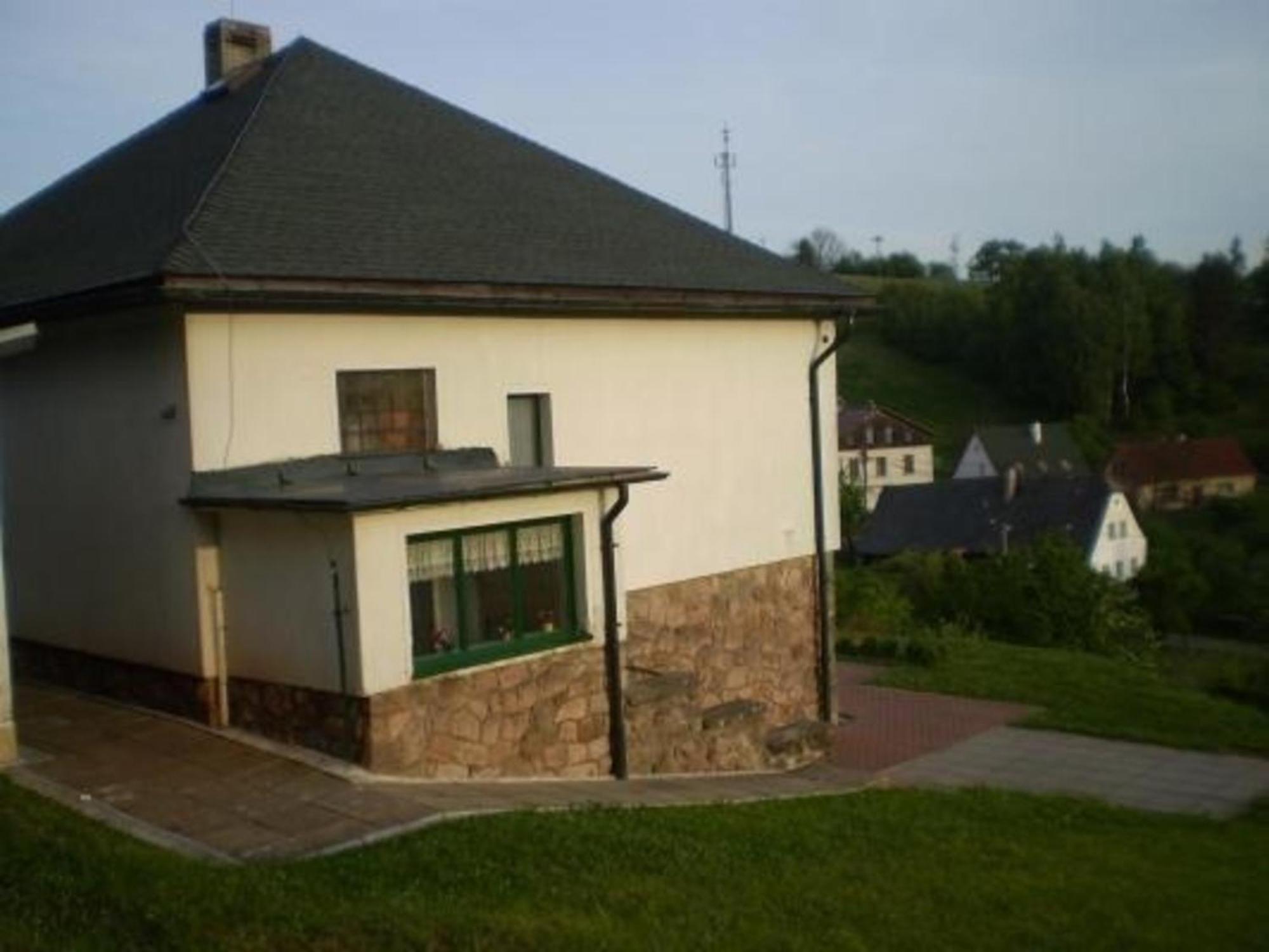 Ein Ferienhaus Mit Terrasse Und Garten Villa Male Svatonovice Buitenkant foto